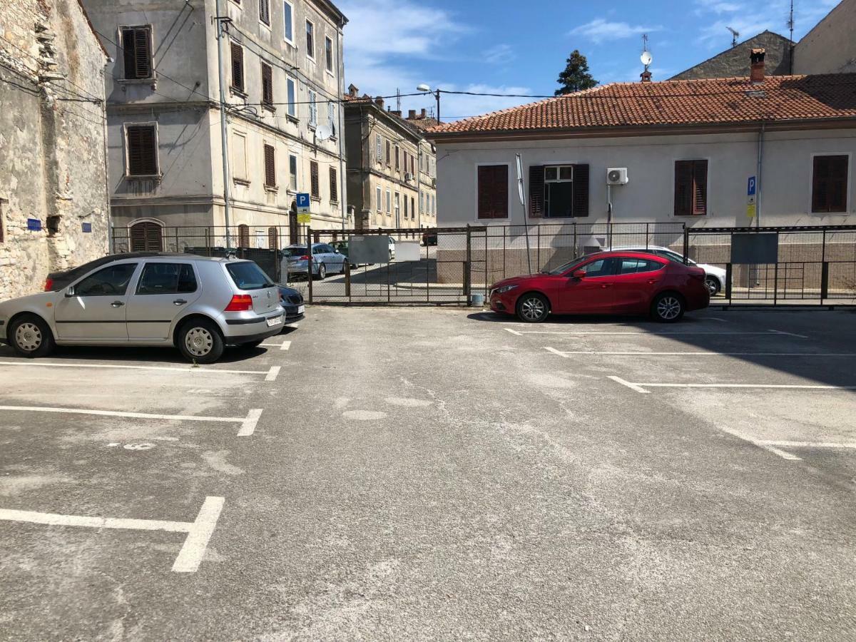Sweet Suite With Free Private Parking Pula Exteriör bild