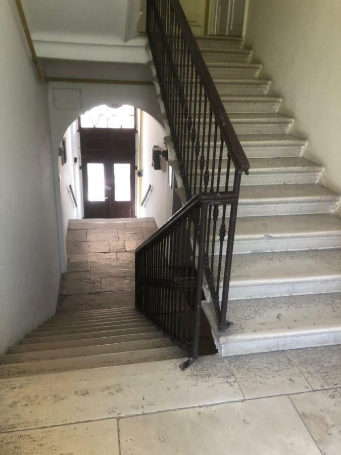 Sweet Suite With Free Private Parking Pula Exteriör bild